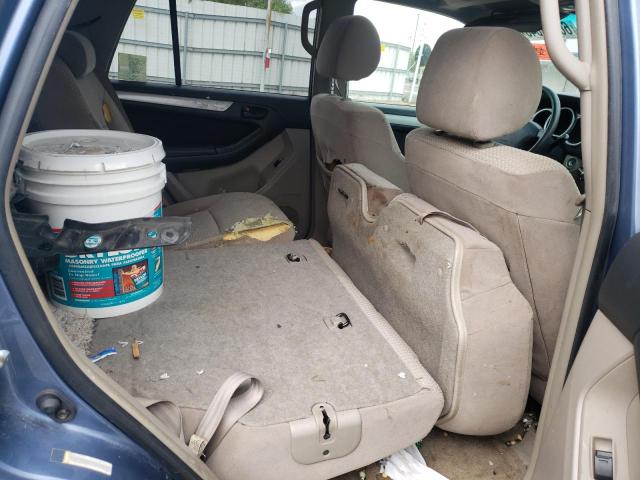 Photo 11 from auction – 2004 TOYOTA 4RUNNER SR with VIN JTEBU14R240043526