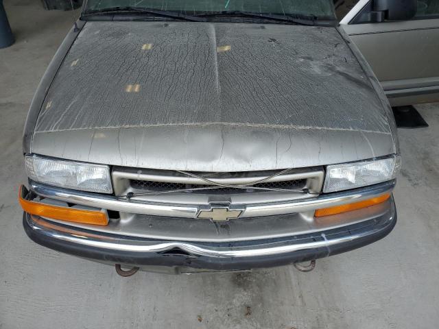Photo 11 from auction – 2000 CHEVROLET BLAZER with VIN 1GNDT13W7Y2365006