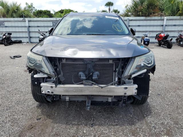 Photo 5 from auction – 2017 NISSAN PATHFINDER with VIN 5N1DR2MN9HC688725