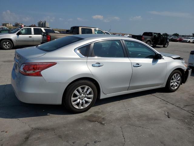 Photo 3 from auction – 2013 NISSAN ALTIMA 2.5 with VIN 1N4AL3AP7DN530974