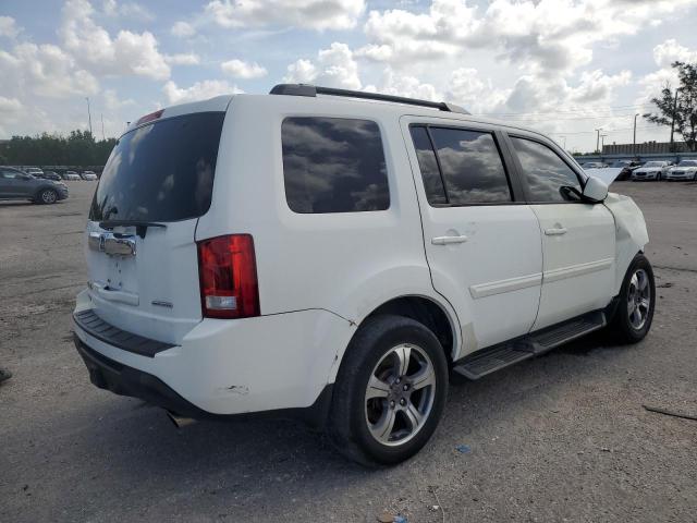Photo 3 from auction – 2015 HONDA PILOT SE with VIN 5FNYF3H32FB027843