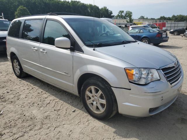 Photo 4 from auction – 2008 CHRYSLER TOWN & COU with VIN 2A8HR54P58R759637