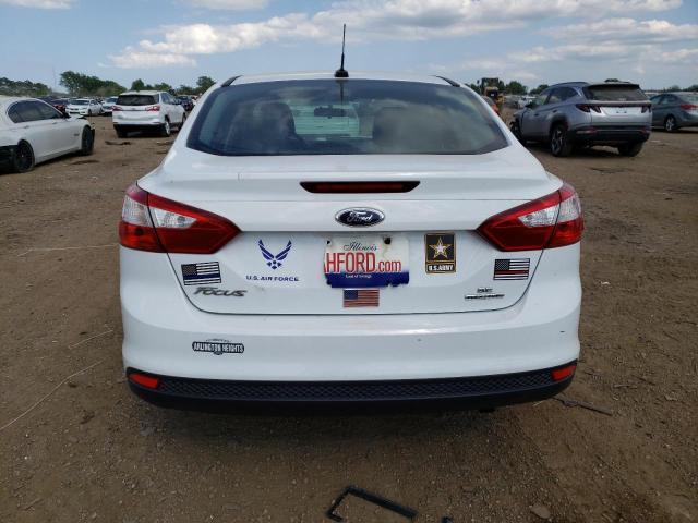 Photo 6 from auction – 2014 FORD FOCUS SE with VIN 1FADP3F27EL252556