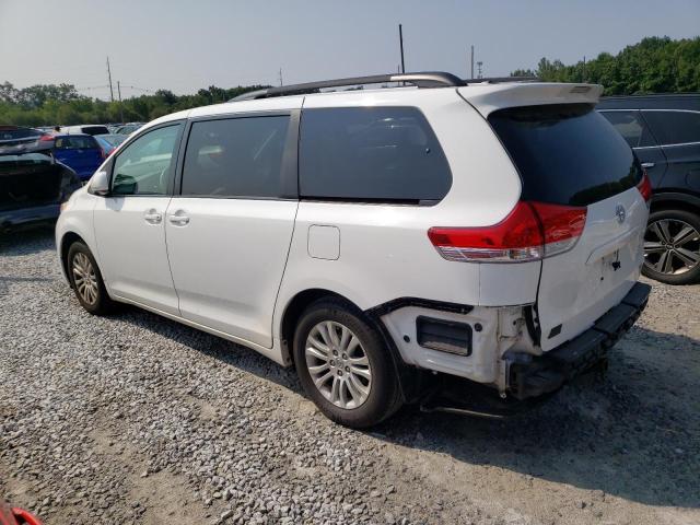 Photo 2 from auction – 2014 TOYOTA SIENNA XLE with VIN 5TDYK3DC3ES492420