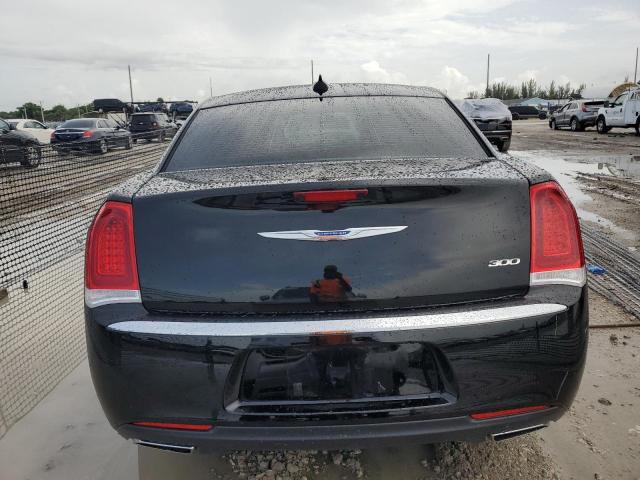 Photo 6 from auction – 2018 CHRYSLER 300 LIMITE with VIN 2C3CCAEG7JH216669