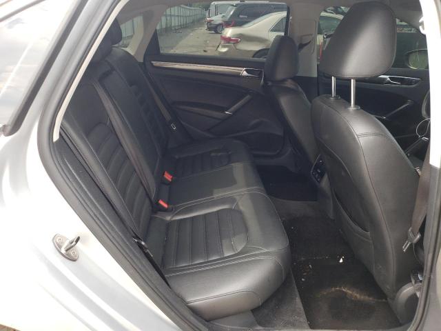 Photo 10 from auction – 2017 VOLKSWAGEN PASSAT SEL with VIN 1VWCT7A34HC074759