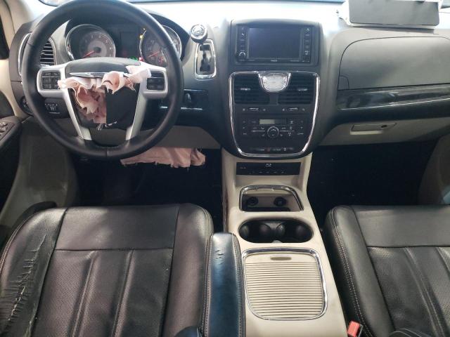 Photo 8 from auction – 2016 CHRYSLER TOWN & COU with VIN 2C4RC1CG3GR119013