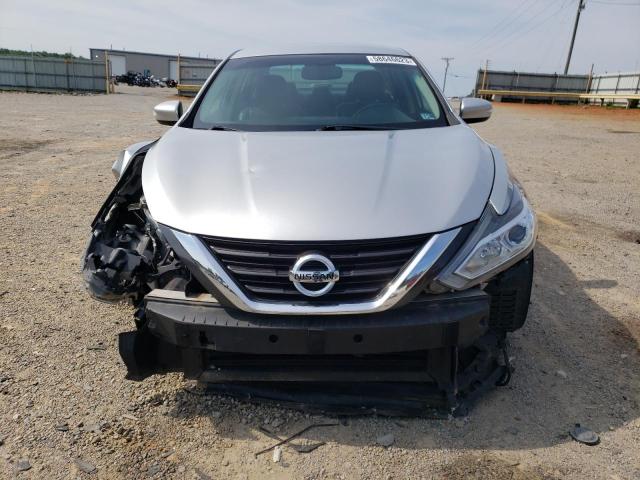 Photo 5 from auction – 2017 NISSAN ALTIMA 2.5 with VIN 1N4AL3AP4HC142750