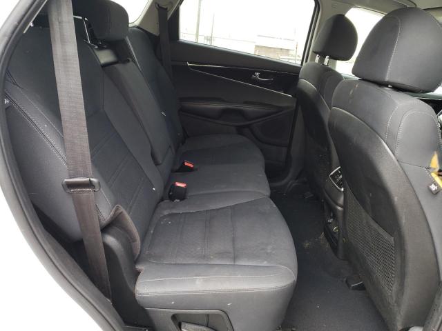 Photo 11 from auction – 2018 KIA SORENTO LX with VIN 5XYPG4A33JG416985