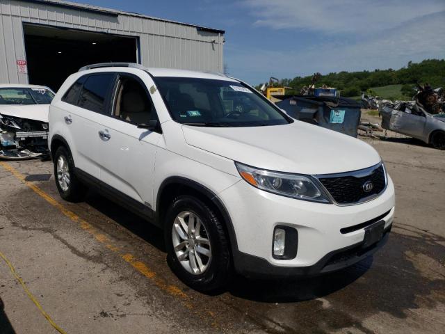 Photo 4 from auction – 2015 KIA SORENTO LX with VIN 5XYKTDA64FG565056