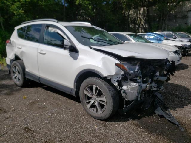 Photo 4 from auction – 2018 TOYOTA RAV4 LE with VIN 2T3BFREV3JW822580