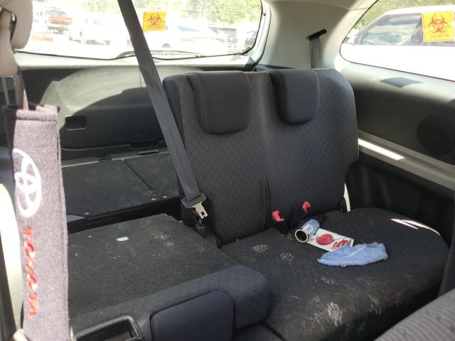 Photo 10 from auction – 2011 TOYOTA YARIS with VIN JTDJT4K37B5325860