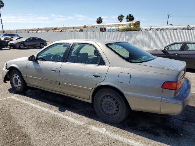 Photo 2 from auction – 2000 TOYOTA CAMRY CE with VIN JT2BG22K9Y0406877