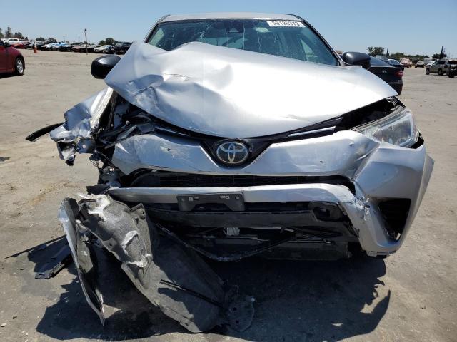 Photo 5 from auction – 2018 TOYOTA RAV4 LE with VIN JTMZFREV9JJ166284