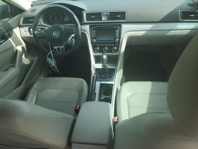 Photo 8 from auction – 2012 VOLKSWAGEN PASSAT SE with VIN 1VWBP7A33CC104472