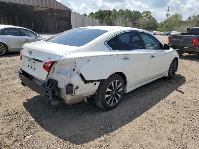 Photo 3 from auction – 2017 NISSAN ALTIMA 2.5 with VIN 1N4AL3AP0HC171422