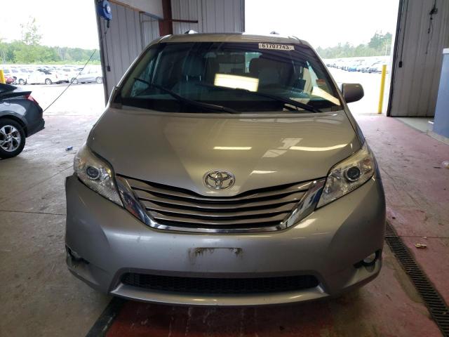 Photo 5 from auction – 2015 TOYOTA SIENNA XLE with VIN 5TDDK3DC2FS097211