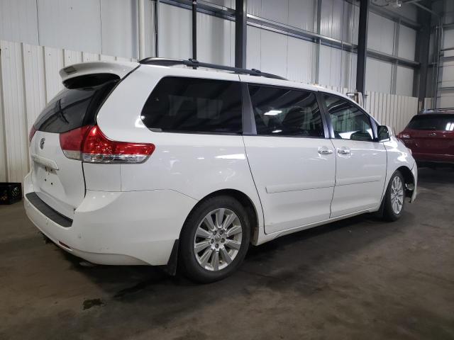 Photo 3 from auction – 2014 TOYOTA SIENNA XLE with VIN 5TDDK3DC3ES090007
