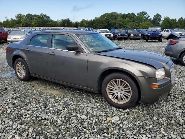 Photo 4 from auction – 2008 CHRYSLER 300 LX with VIN 2C3LA43R98H136005