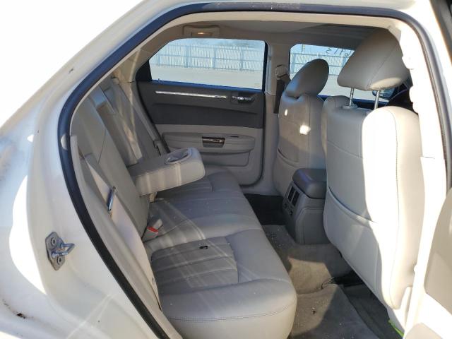 Photo 10 from auction – 2010 CHRYSLER 300C with VIN 2C3CA6CT5AH125970