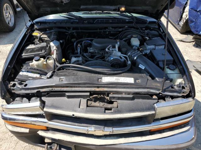 Photo 11 from auction – 2000 CHEVROLET BLAZER with VIN 1GNDT13W9Y2295153