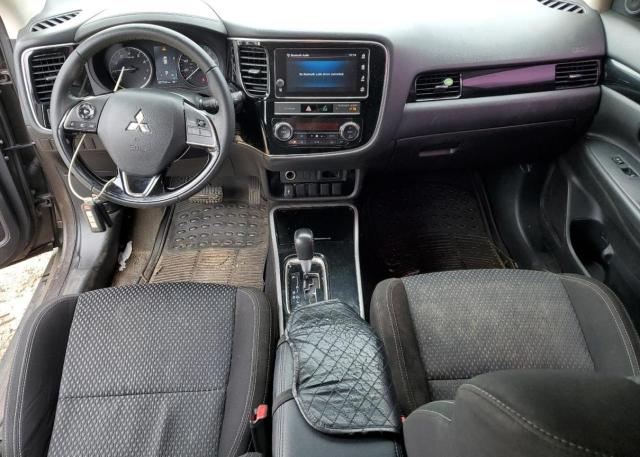 Photo 8 from auction – 2019 MITSUBISHI OUTLANDER with VIN JA4AD3A38KZ011775