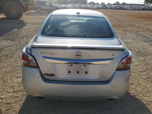 Photo 6 from auction – 2015 NISSAN ALTIMA 2.5 with VIN 1N4AL3AP2FN336145