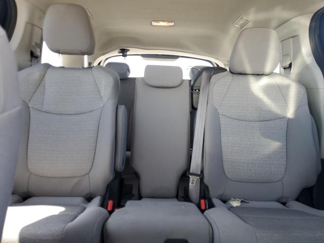 Photo 10 from auction – 2022 TOYOTA SIENNA LE with VIN 5TDBSKFC3NS065235