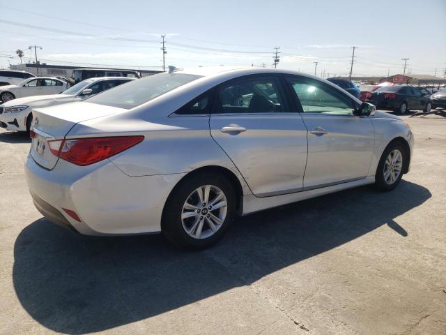 Photo 3 from auction – 2014 HYUNDAI SONATA GLS with VIN 5NPEB4AC9EH851787