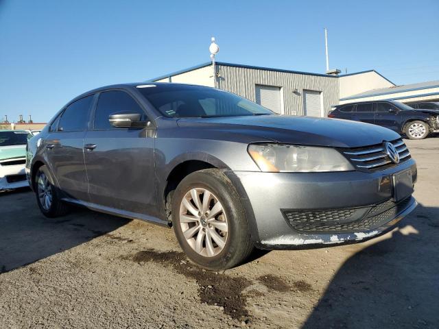 Photo 4 from auction – 2013 VOLKSWAGEN PASSAT S with VIN 1VWAP7A32DC028403