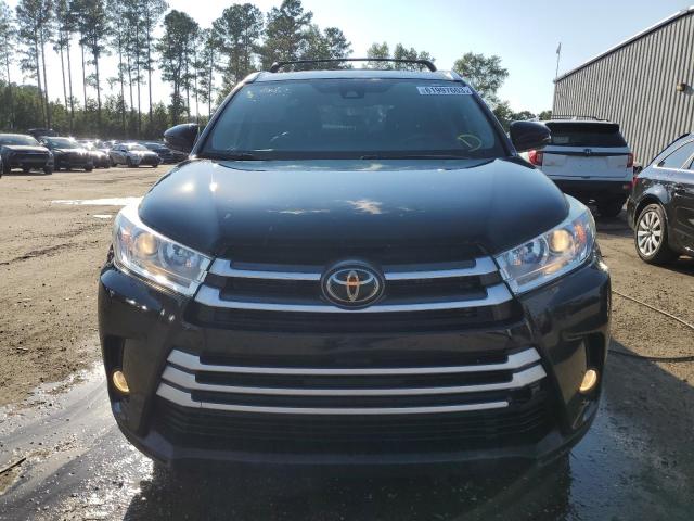 Photo 5 from auction – 2018 TOYOTA HIGHLANDER with VIN 5TDJZRFHXJS854732
