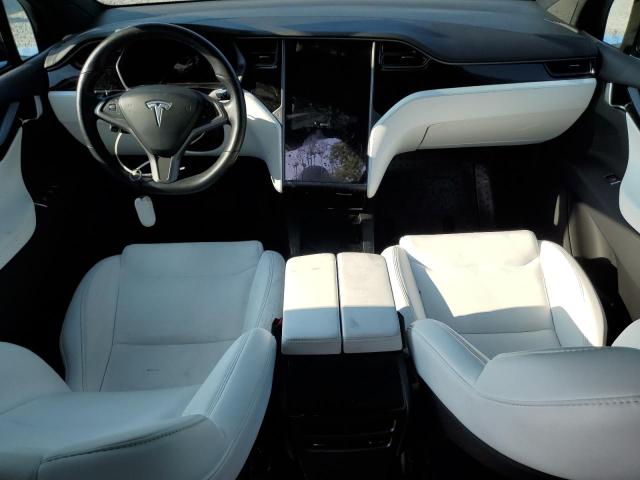 Photo 8 from auction – 2020 TESLA MODEL X with VIN 5YJXCDE23LF298685