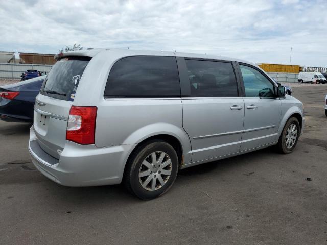 Photo 3 from auction – 2011 CHRYSLER TOWN & COU with VIN 2A4RR8DG2BR759657