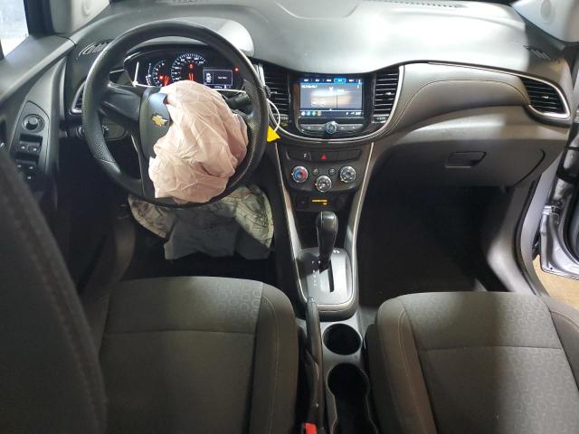Photo 8 from auction – 2018 CHEVROLET TRAX with VIN KL7CJNSB3JB733216