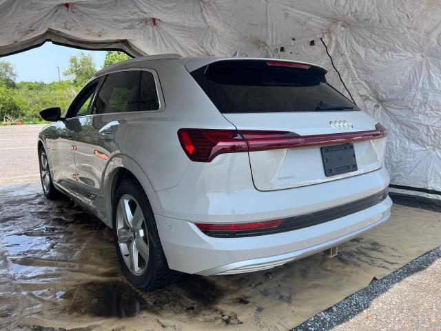 Photo 3 from auction – 2019 AUDI E-TRON PRE with VIN WA1LAAGEXKB013129