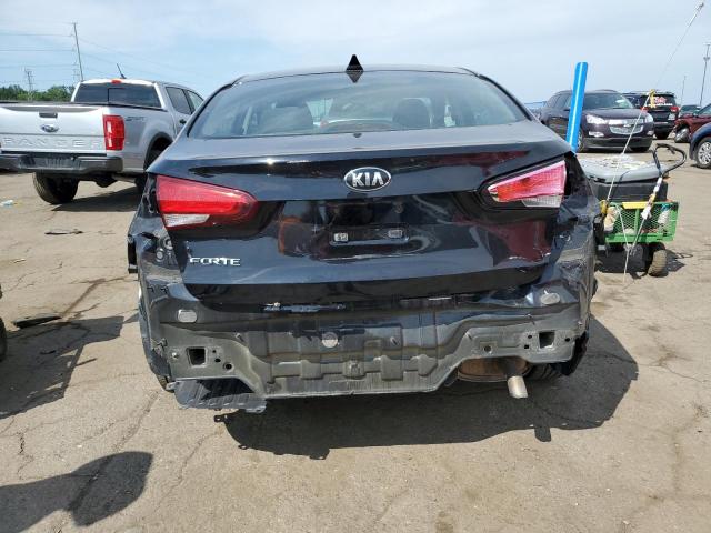 Photo 6 from auction – 2018 KIA FORTE LX with VIN 3KPFL4A74JE212042