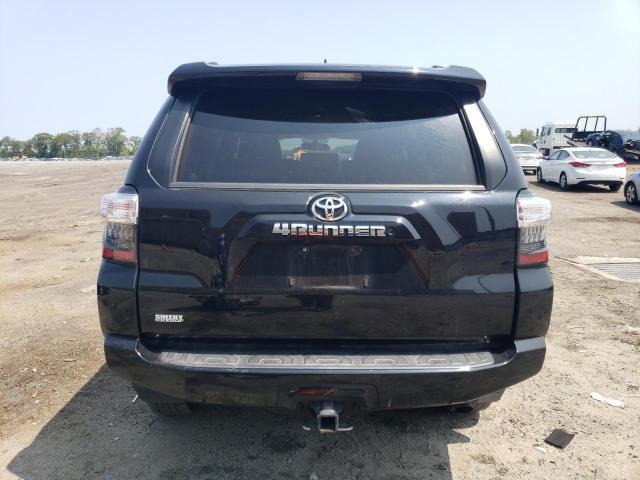 Photo 6 from auction – 2019 TOYOTA 4RUNNER SR with VIN JTEBU5JR1K5695436