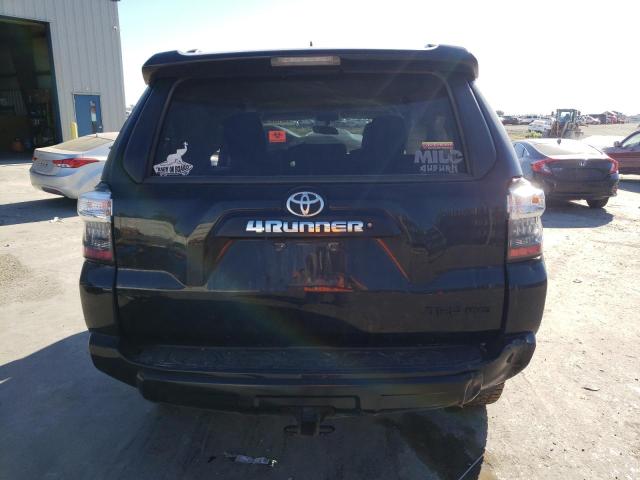 Photo 6 from auction – 2018 TOYOTA 4RUNNER SR with VIN JTEBU5JR5J5505314