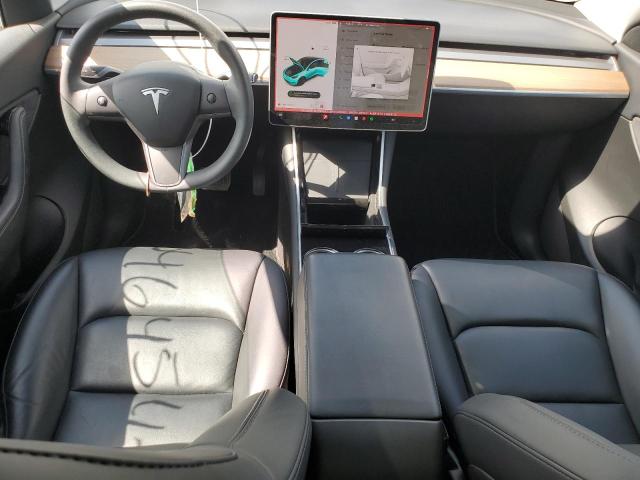 Photo 8 from auction – 2020 TESLA MODEL Y with VIN 5YJYGDEE3LF029637