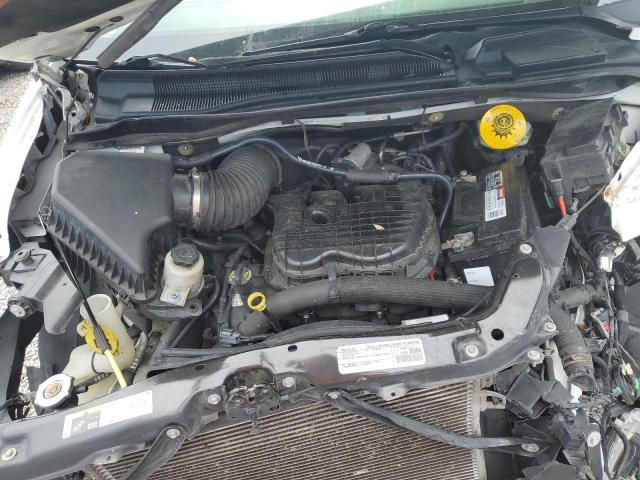 Photo 12 from auction – 2016 CHRYSLER TOWN & COU with VIN 2C4RC1BG7GR289148