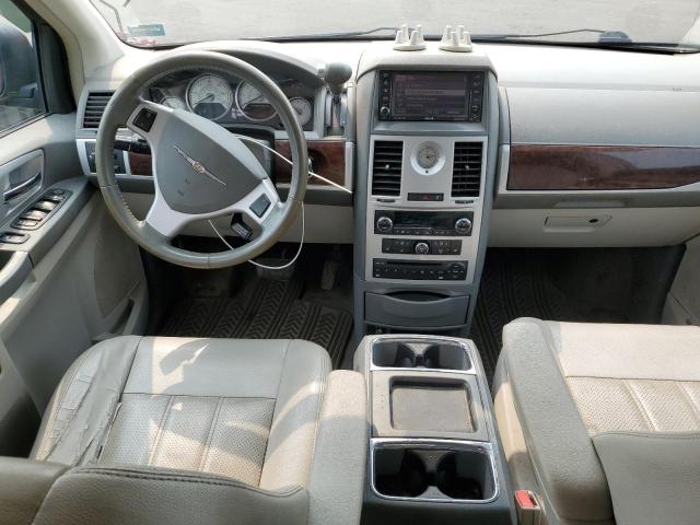 Photo 8 from auction – 2009 CHRYSLER TOWN & COU with VIN 2A8HR54139R674891
