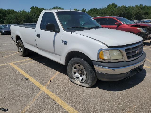 Photo 4 from auction – 2000 FORD F150 with VIN 1FTPF17L7YKA22368
