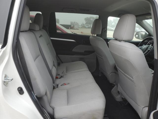 Photo 11 from auction – 2016 TOYOTA HIGHLANDER with VIN 5TDZKRFH9GS127324