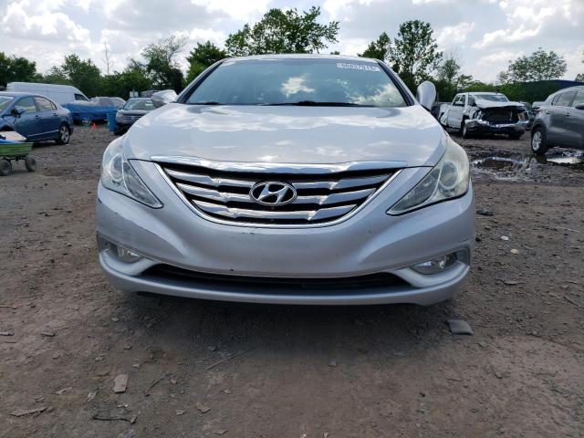 Photo 5 from auction – 2011 HYUNDAI SONATA SE with VIN 5NPEC4AB7BH304582