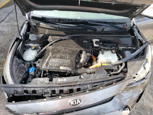 Photo 11 from auction – 2017 KIA NIRO FE with VIN KNDCB3LC9H5048285