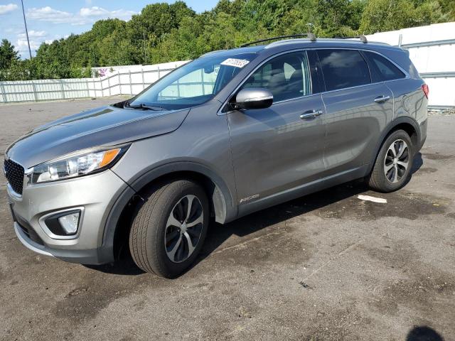 KIA SORENTO EX 2016 with VIN 5XYPHDA50GG005552 - Photo from auction