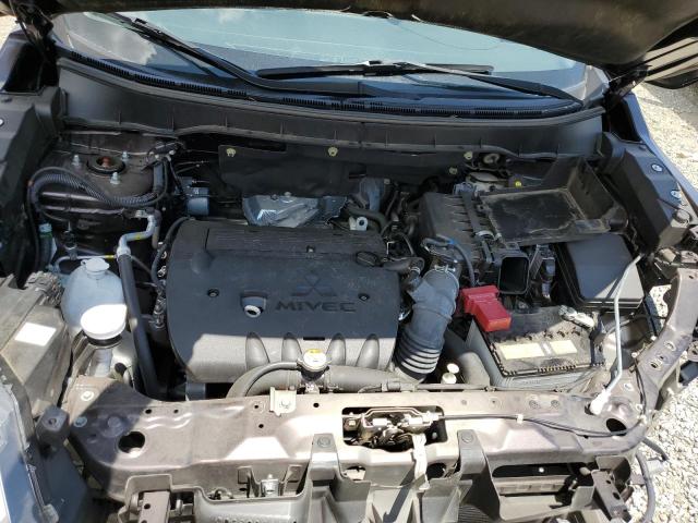 Photo 11 from auction – 2021 MITSUBISHI OUTLANDER with VIN JA4APUAU3MU010927