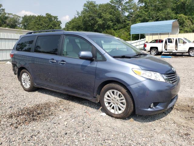 Photo 4 from auction – 2015 TOYOTA SIENNA XLE with VIN 5TDYK3DC2FS673977