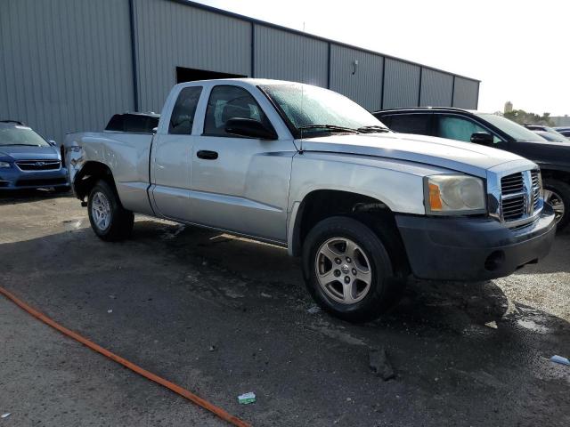Photo 4 from auction – 2007 DODGE DAKOTA ST with VIN 1D7HE22K77S209707