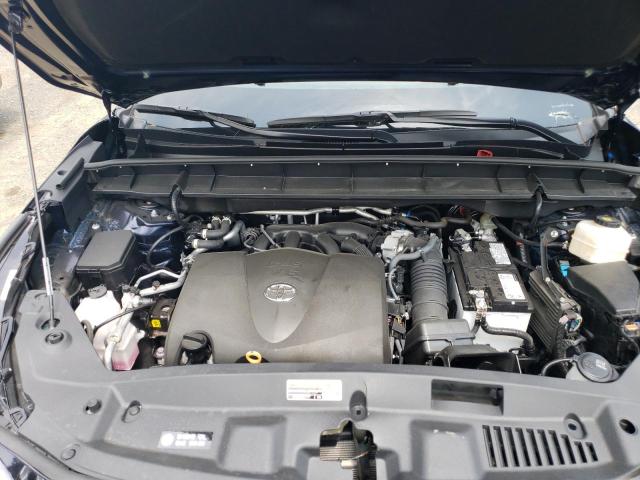 Photo 11 from auction – 2022 TOYOTA HIGHLANDER with VIN 5TDLZRBH5NS241602